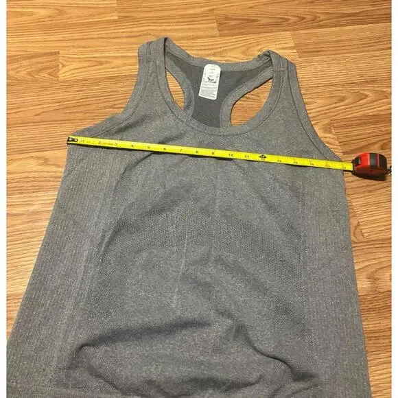 Old Navy Active Seamless Tank Top Size Large - Picture 5 of 5
